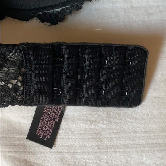 Victoria’s Secret bra - Picture 3 of 4